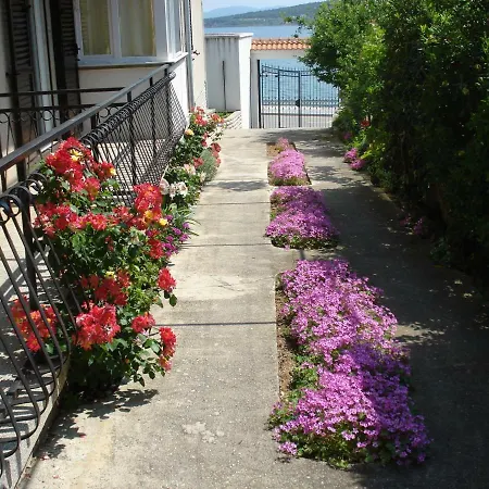 Vojna Betina (Sibenik-Knin)